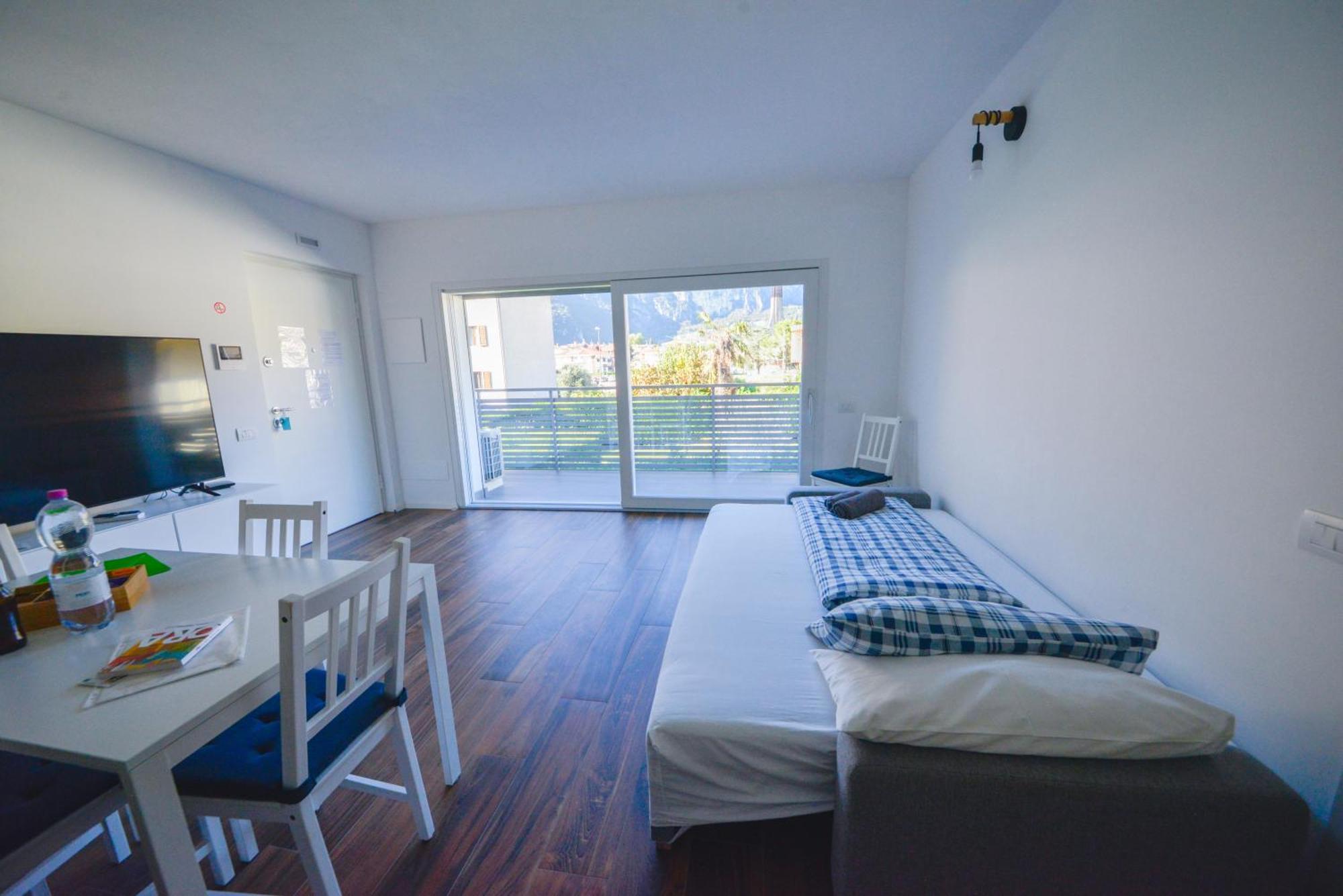 Garda Family & Solarium Apartment Riva del Garda Exterior photo