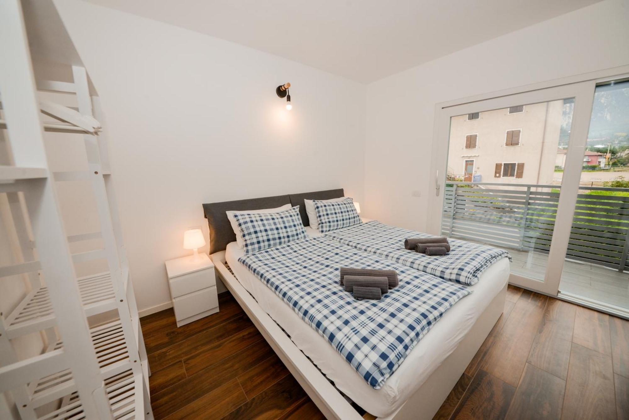 Garda Family & Solarium Apartment Riva del Garda Exterior photo
