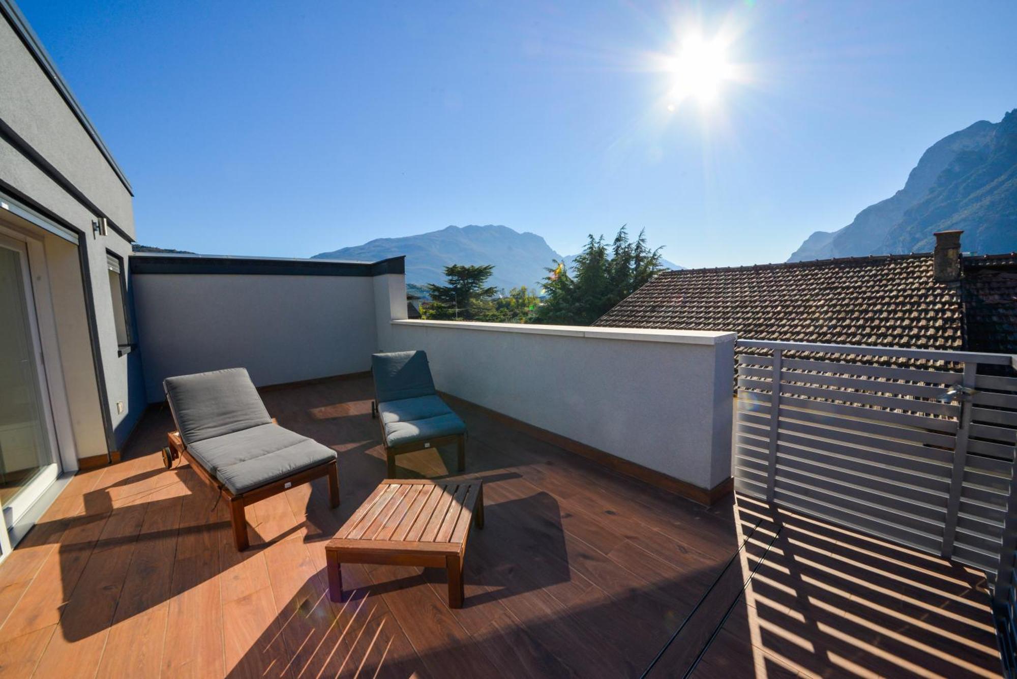 Garda Family & Solarium Apartment Riva del Garda Exterior photo
