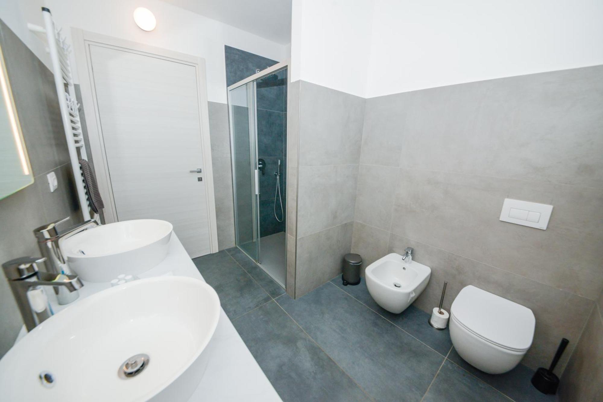 Garda Family & Solarium Apartment Riva del Garda Exterior photo